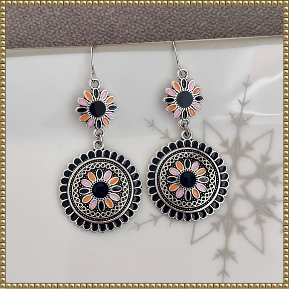 Jewelry - 🌟𝑺𝑨𝑳𝑬: 2 𝒇𝒐𝒓 $12🌟Boho Floral Colorful Silver Dangle Statement Earrings